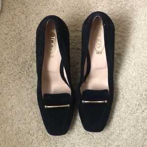 Tod’s suede heels